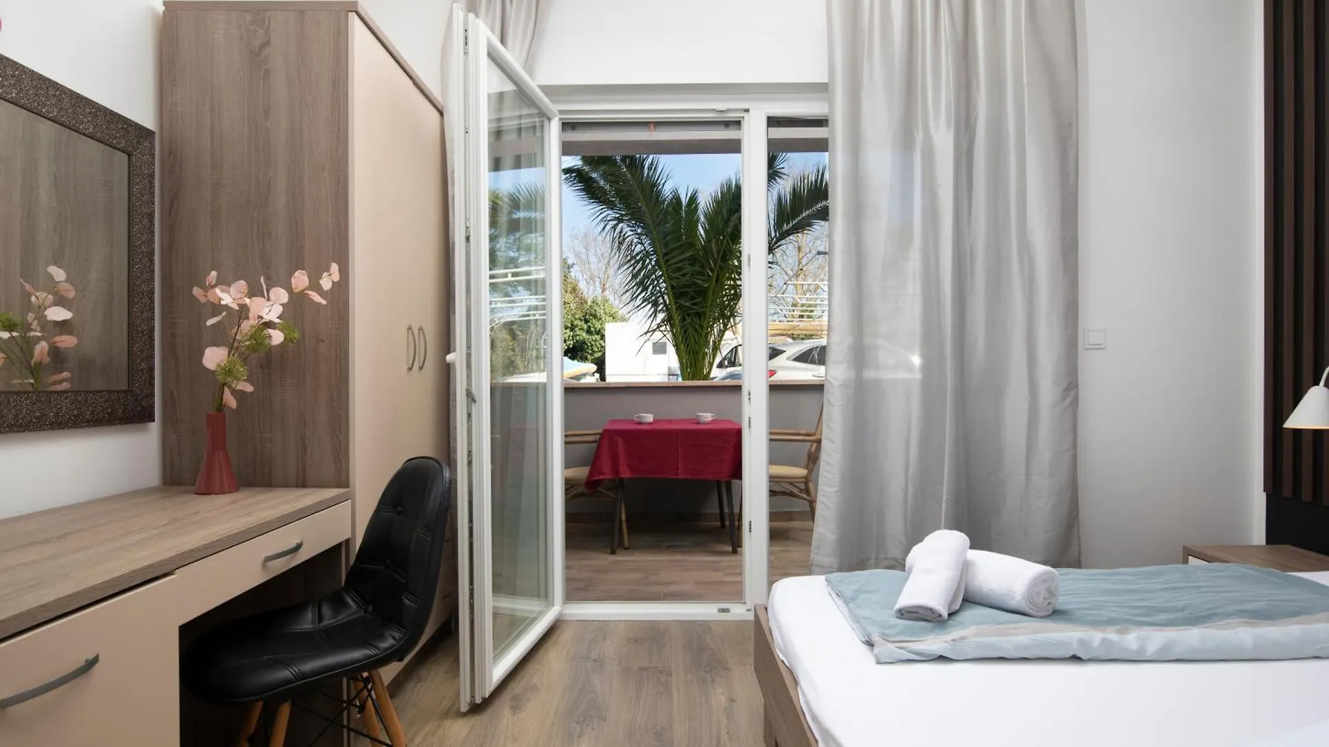 Apartmant & Rooms Villa Rosa Medulin 4*, Pomer Croatia