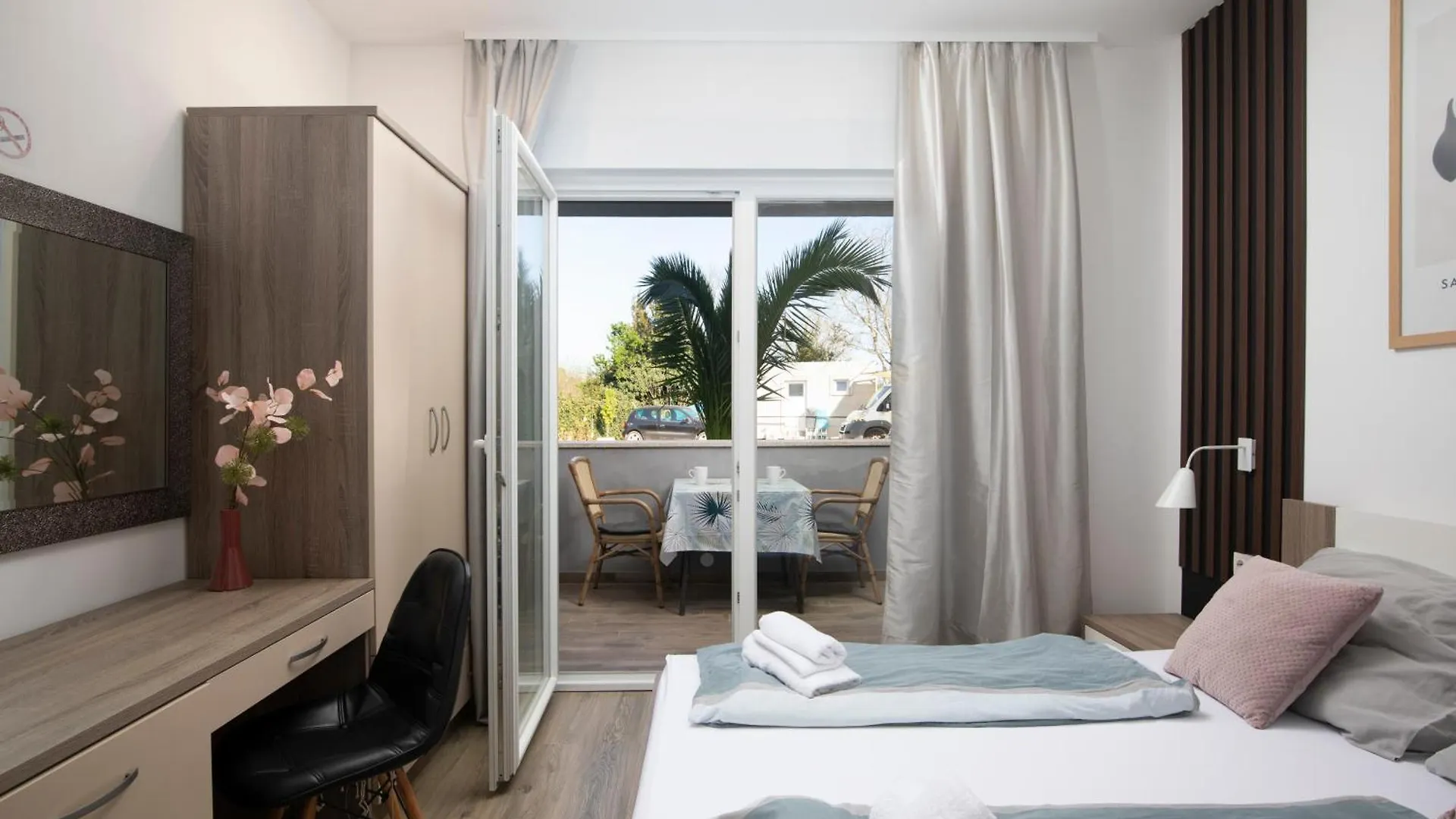 Apartmant & Rooms Villa Rosa Medulin Pomer 4*,  Croatia
