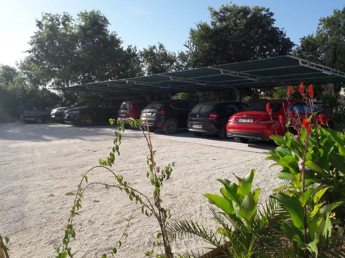 Apartmant & Rooms Villa Rosa Medulin Pomer Croatia